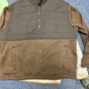 Ariat Men's Brown and Tan Sweater